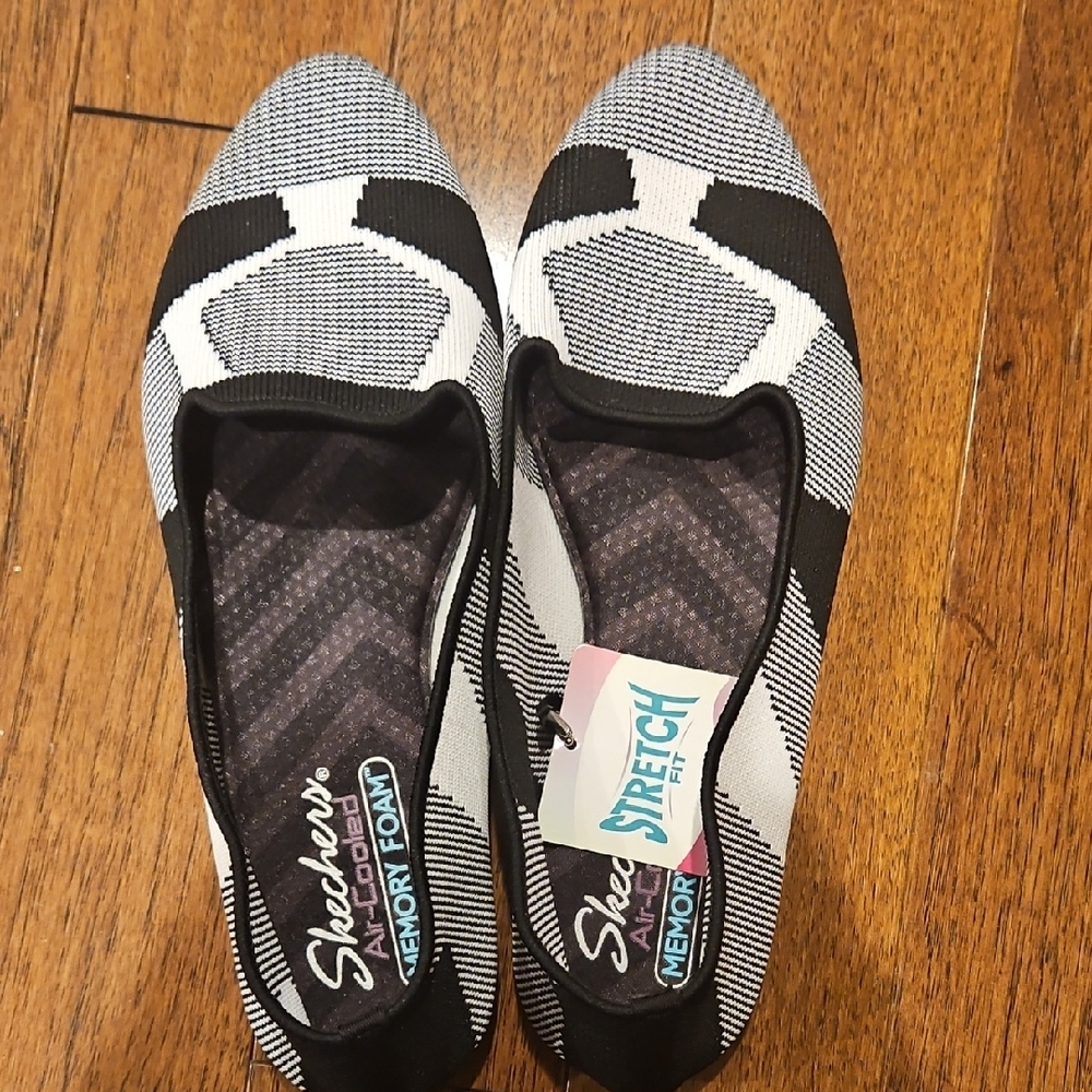 Skechers Black and White Flats with Breathable Mesh